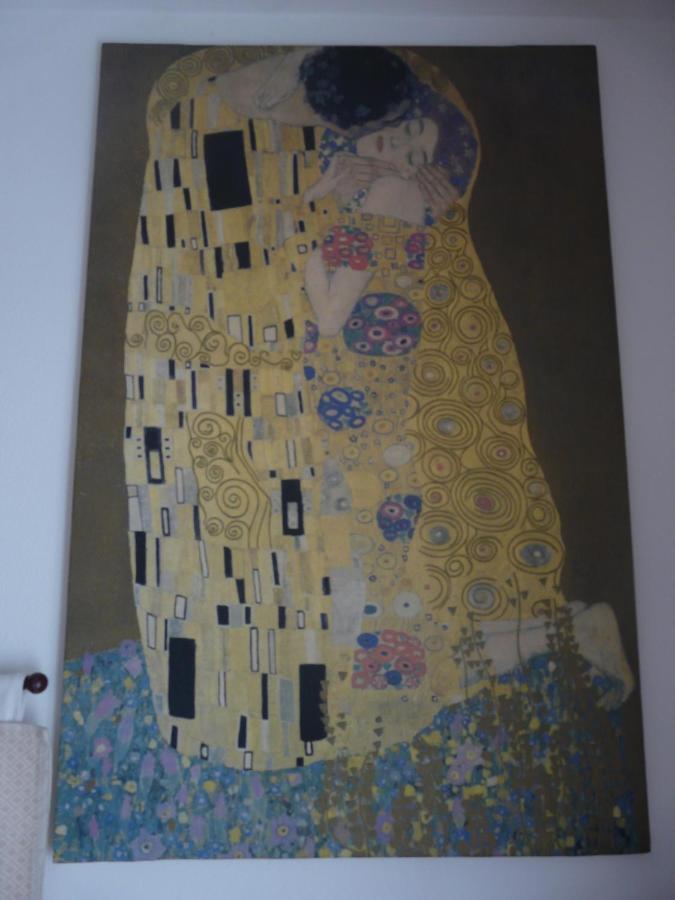 Central Room With Private Bathroom, No Smoking بالاو المظهر الخارجي الصورة